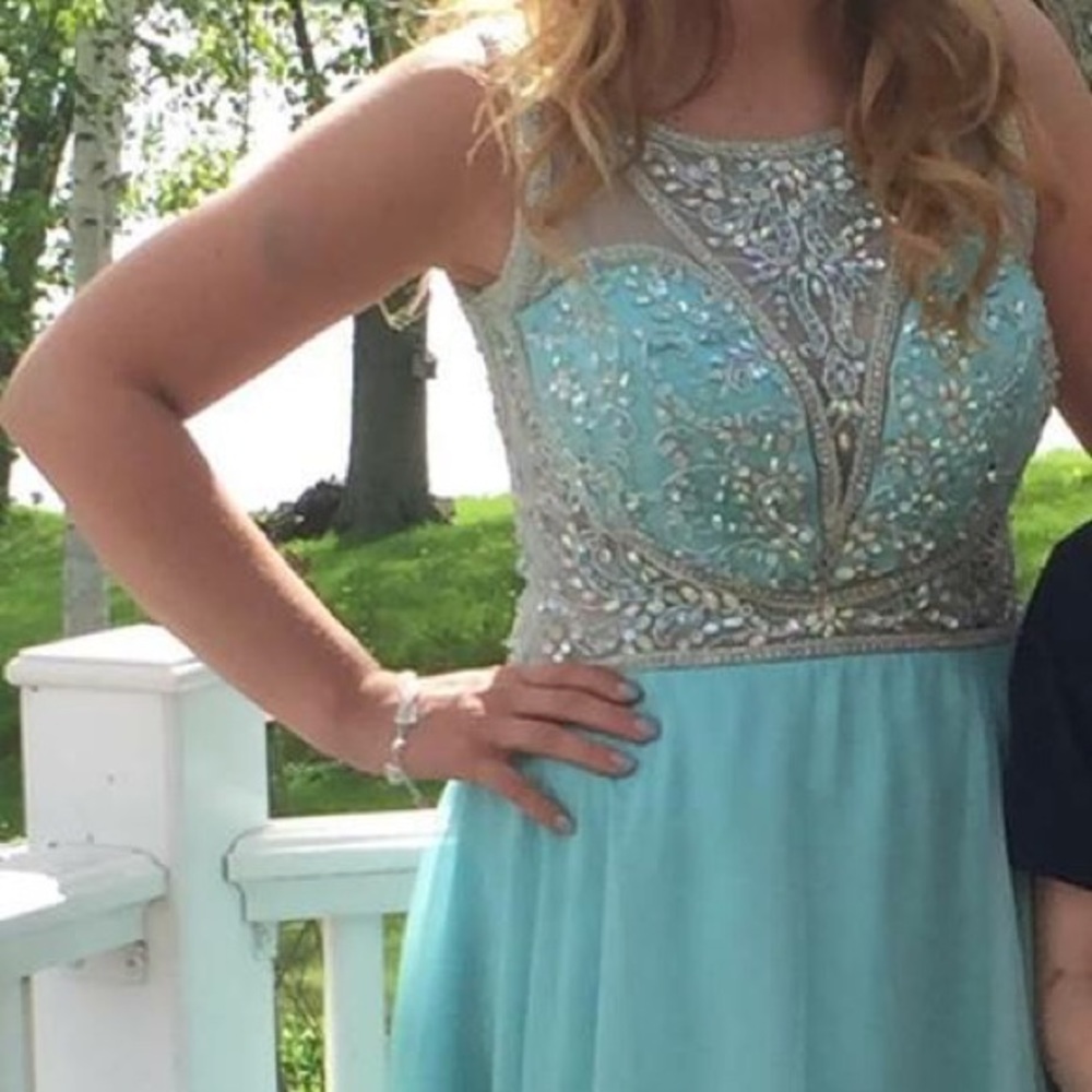 Gorgeous Prom Dress